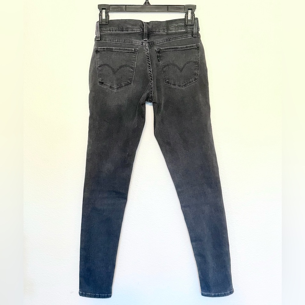 Women's Levi’s 710 Super Skinny Jeans Charcoal Size 25